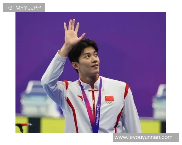 奥运游泳冠军的奋斗历程与背后故事揭秘